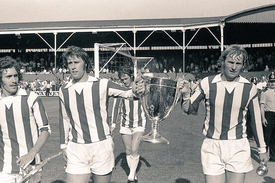 Stoke City campe�o da Watney Cup de 1973