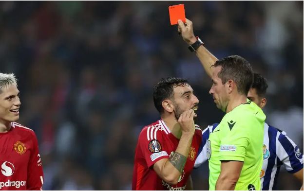 cartão vermelho futebol