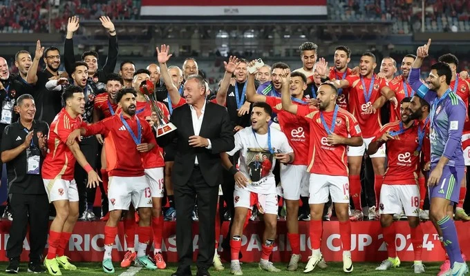 Al Ahly comemora título Intercontinental da FIFA