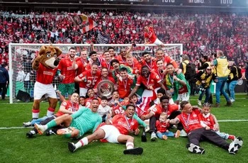 PSV Campeão